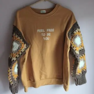 Sudadera Upcycled "Free" Crochet