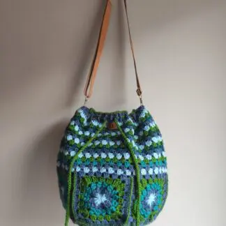 Maxi Bolso Sling Bag "Granny Squares Green"