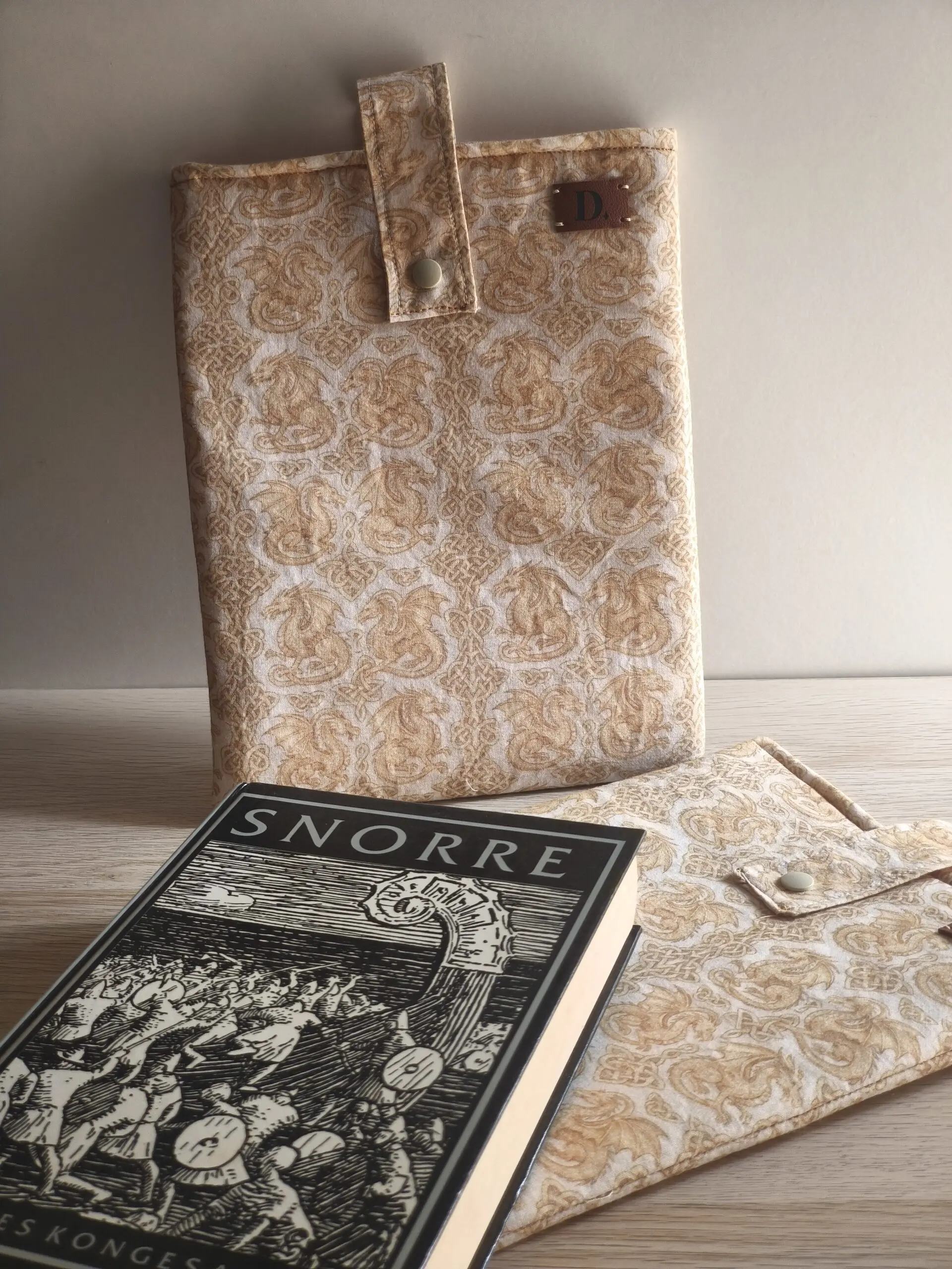 Funda para Libro "Dragones Celtas"