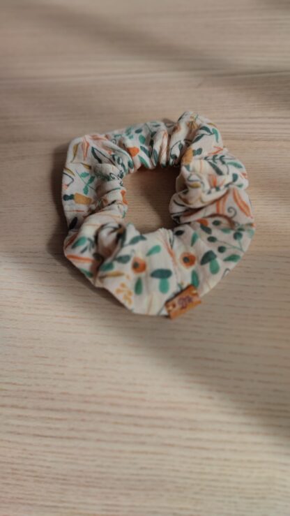 Coletero Scrunchie Beige Leaves